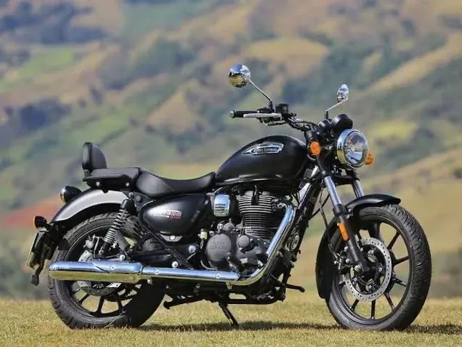 ROYAL ENFIELD METEOR 350 STELLAR - 0Km - Emplacada 2026 - Entrega em Aracaju