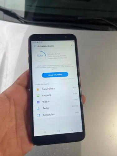Samsung J4 Plus 32GB <br><br>Aceito trocas <br>Chama