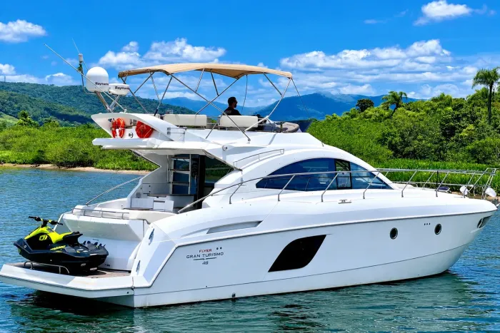 Beneteau 500 GT - 2012 x2 Volvo IPS 600 ñ Azimut Intermatine Sessa Real Triton Phantom