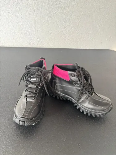 Coturno Caterpillar Feminino