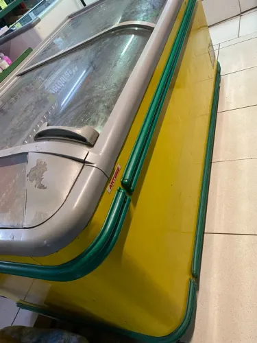 Vende se uma linha
