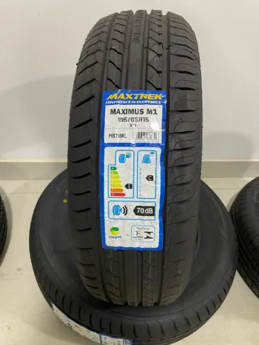Par de pneu 195/65 R15