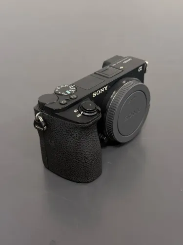 Câmera Sony A6500