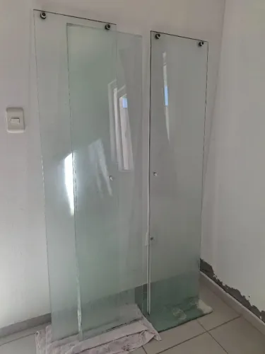 VENDO VIDRO BOX