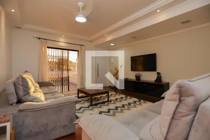 Casa à Venda - Sítio do Mandaqui, 3 Quartos, 500 m2