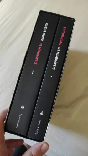 Os Miseráveis 2 Volumes Victor Hugo Cosac & Naify 2002