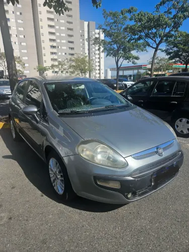 Fiat Punto Essence 1.6 Flex 16V 5P 2014