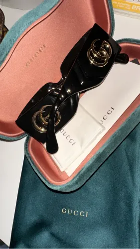 ÓCULOS GUCCI ORIGINAL - COMO NOVO - comprado na farfetch