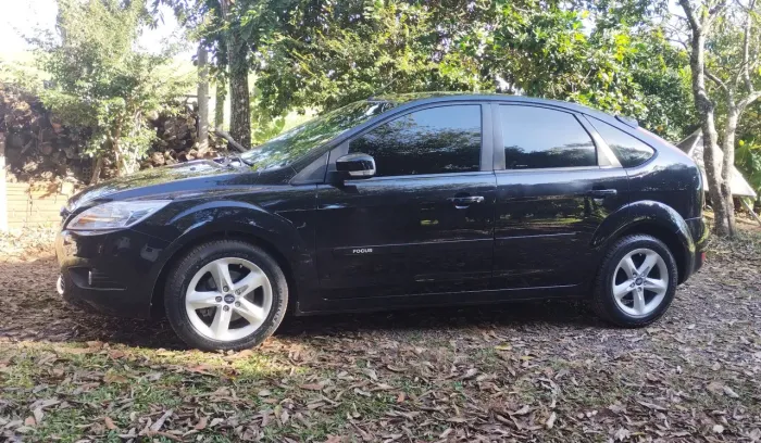 Ford Focus 1.6 S/se/se Plus Flex 8v/16v 5P 2011
