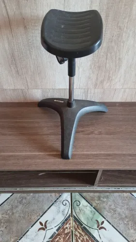 Apoio de pé para manicue