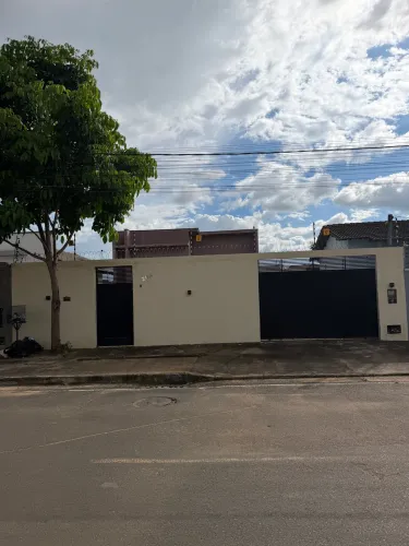 Casa no cidade satélite 