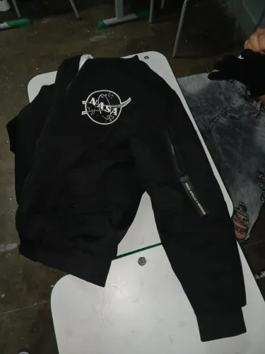 Blusa nasa preta original lançamento