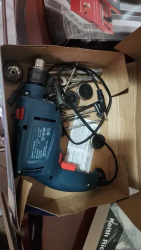 Furadeira Bosch 220v 450w