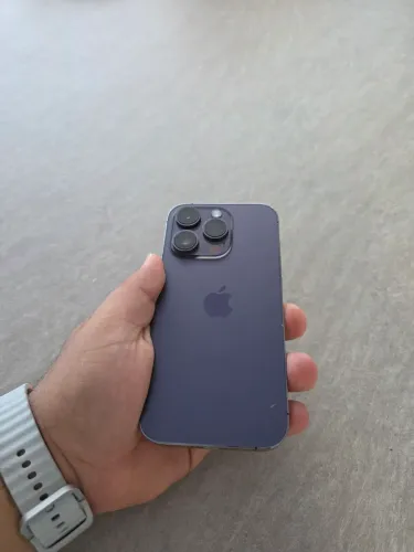 Apple IPhone 14 PRO 256 gb CHIP FÍSICO EM ATE 6X SEM JUROS Aceito troca