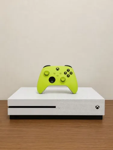 Xbox One S 1Tb + Controle Series