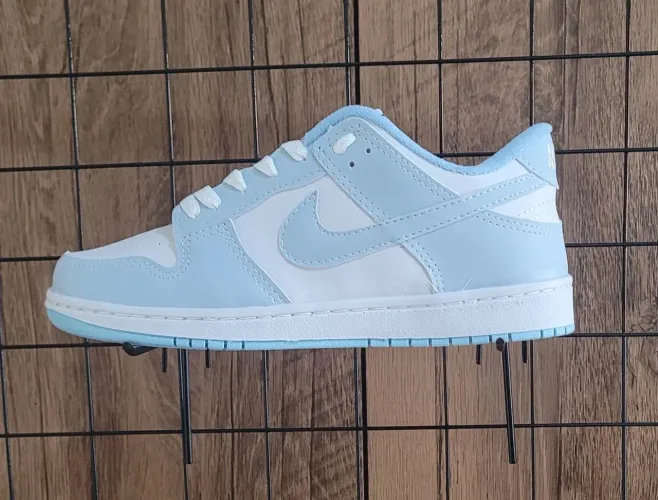 Tênis Nike Dunk low 