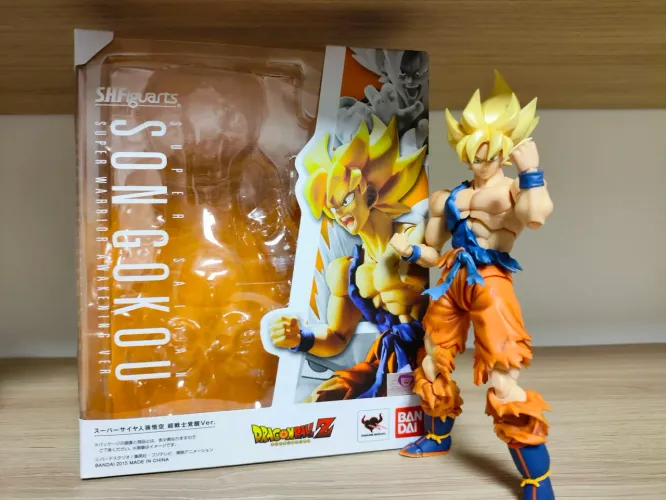 Goku Super Saiyan Awakening Custom SH figuarts 