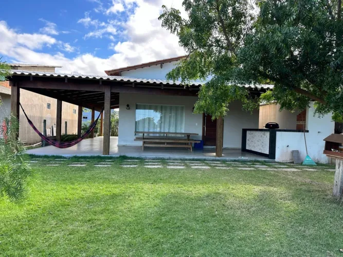 ALUGUEL DE CASA TEMPORADA FRENTE A LAGOA EM LINHARES
