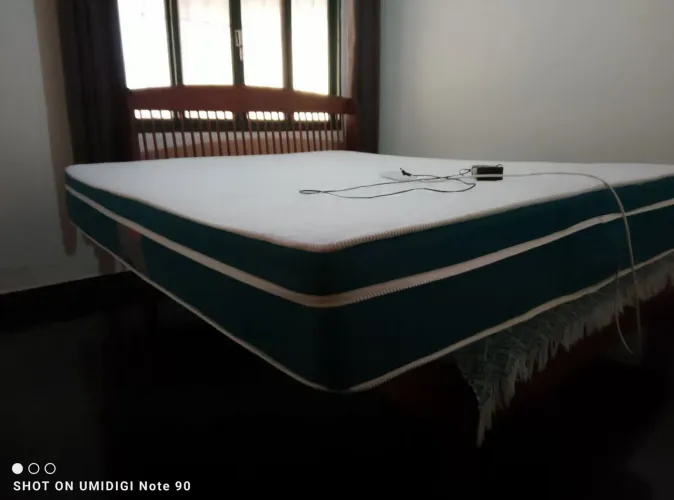 Vendo colchão magnético sonoqualite