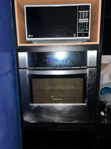 Forno Electrolux elétrico