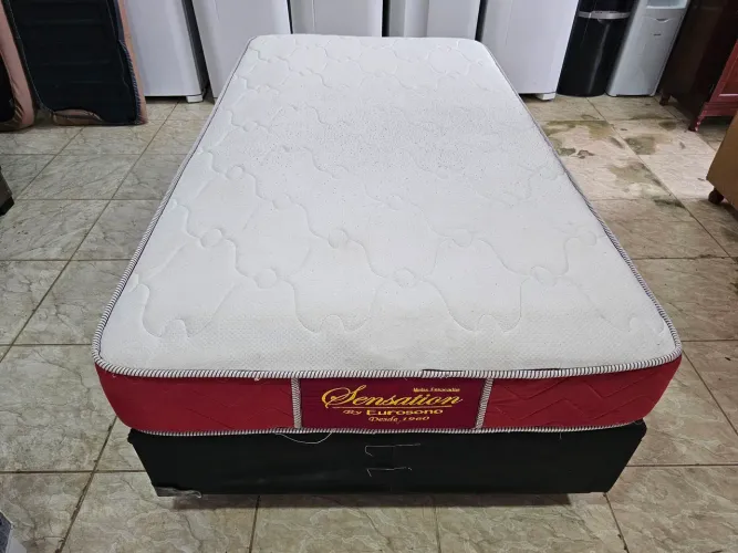 Cama box solteirão molas ensacada usada