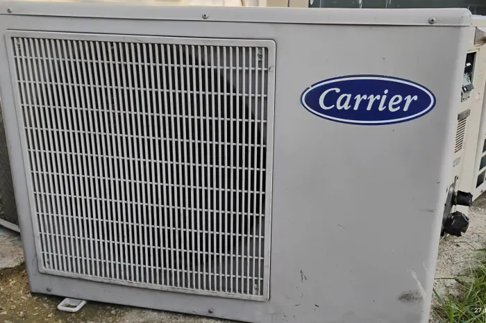 AR CONDICIONADO CARRIER BI-SPLIT 18000BTU 220V GÁS R22 COM 2 EVAPORADORAS 9000BTU