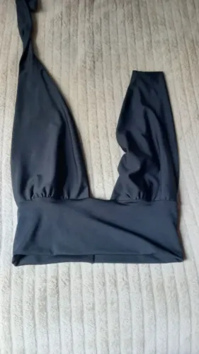 Cropped de amarração preto tamanho único