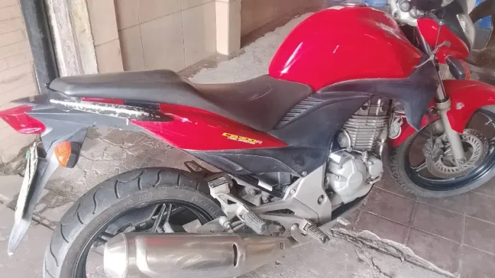 Moto Honda CBX 300 -