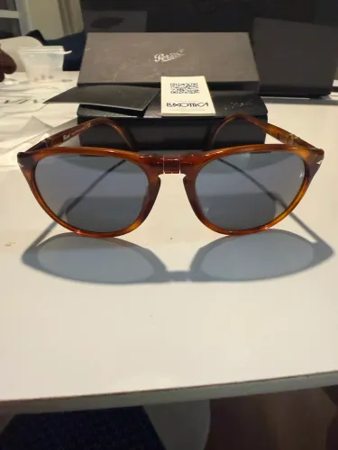 Vendo Óculos Persol