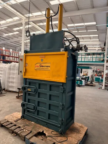 Prensa hidráulica 25 Ton com NR12 marca Tecmatisa- semi nova pouquíssimo uso.