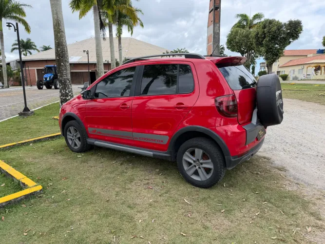 Volkswagen Crossfox 1.6 MI Total Flex 8V 5P 2012