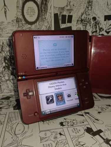 Console Nintendo DSi XL Burgundy Bordô - Telas Impecáveis
