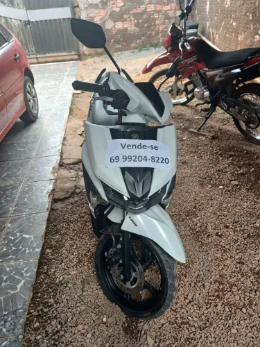 Vendo yamaha 125 neo