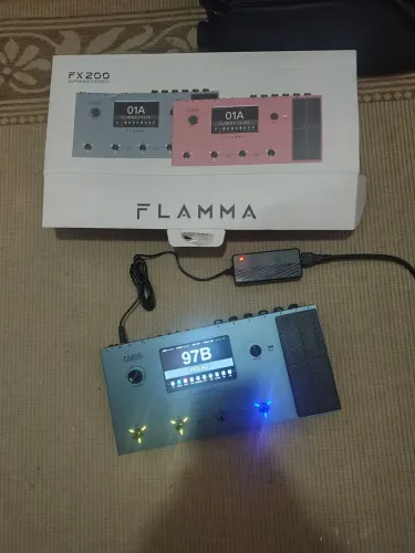 Fx200 Flamma Pedaleira