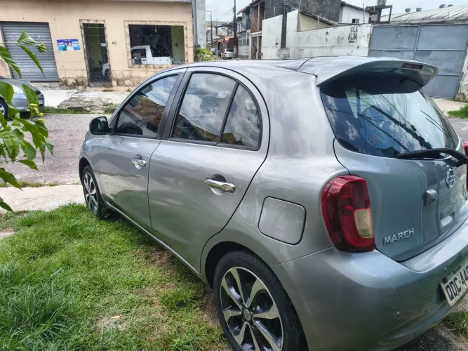 Nissan March SL 1.6 16V Flex Fuel 5P 2015