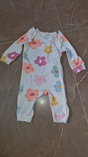Roupinhas de bebê menina 0 a 3 meses
