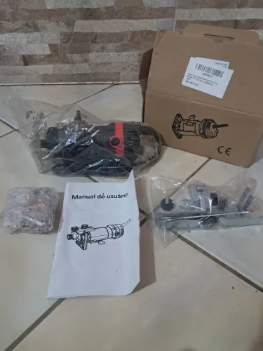 Laminadora Manual com jogo de 15 fresas de 6mm.