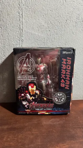 Action figure Homem de ferro mark 43