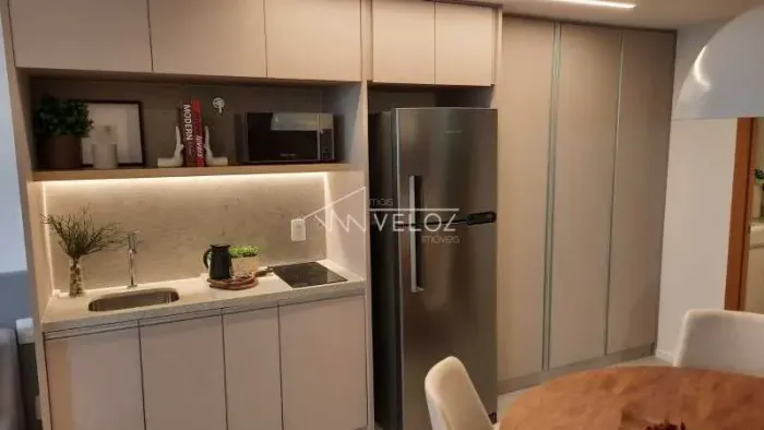 Studio : / Residencial / Centro