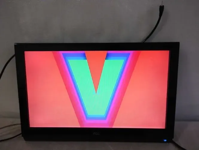 TV AOC 22 Polegada
