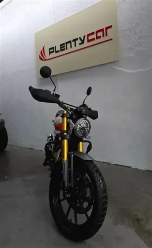 TRIUMPH SCRAMBLER 400 X