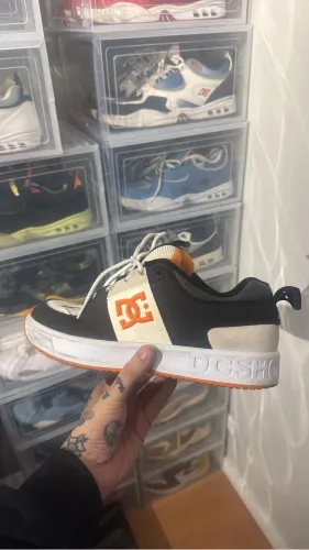 Tênis dc shoes 