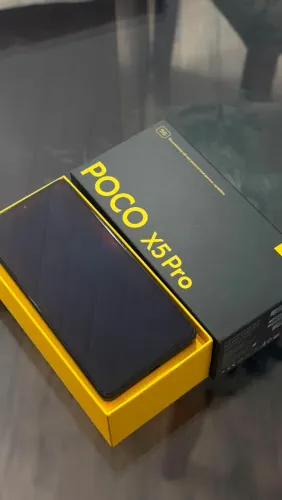 POCO X5 Pro 5G - 128 GB - Ótimo Estado