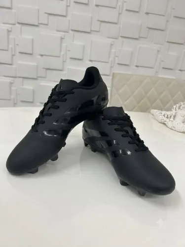 Chuteira Adidas Predator