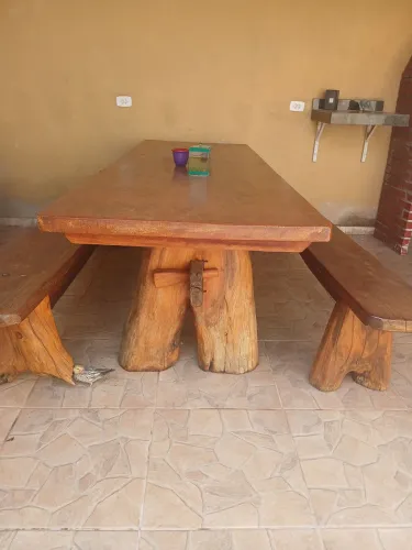 Mesa de madeira valor pra hoje