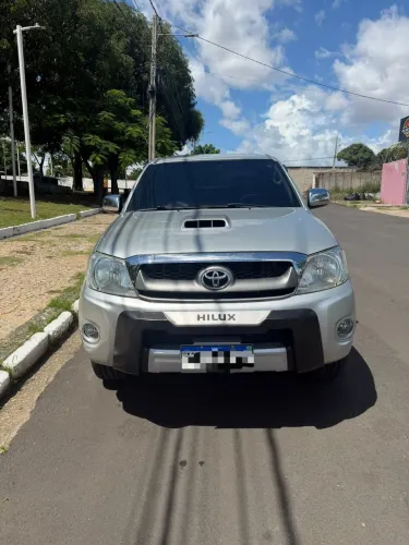 Toyota Hilux CD SRV D4-d 4X4 3.0 TDI Diesel AUT 2009