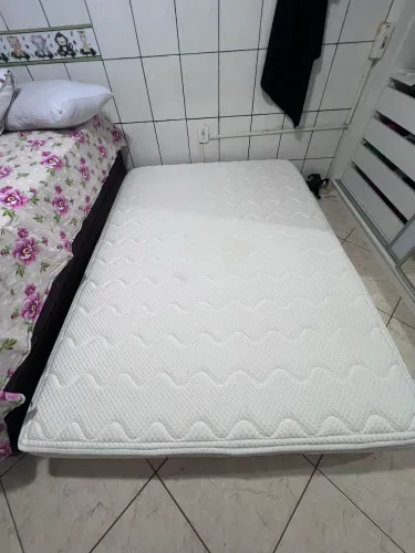 Colchão Ortobom semi novo