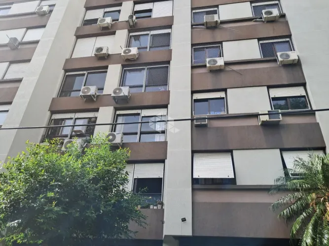 APARTAMEMTO 2 DORMITÓRIOS C0M 68 M², GARAGEM , ANDAR ALTO, BEM VENTILADO.