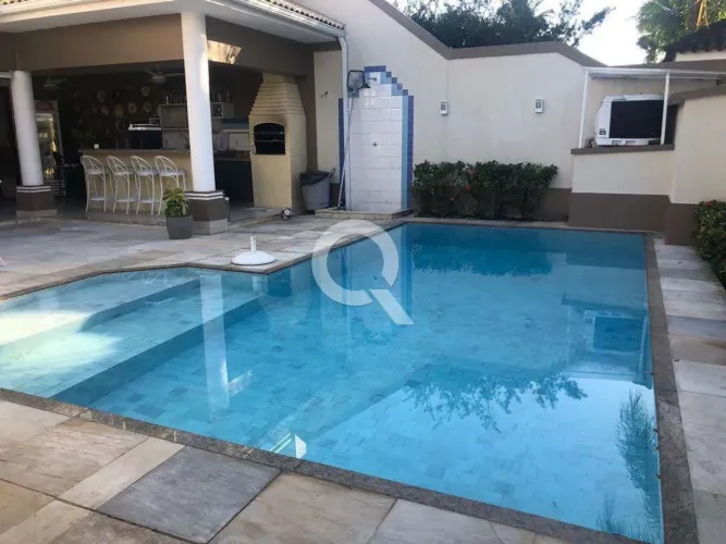 Barra da Tijuca | Casa 4 quartos, sendo 4 suites