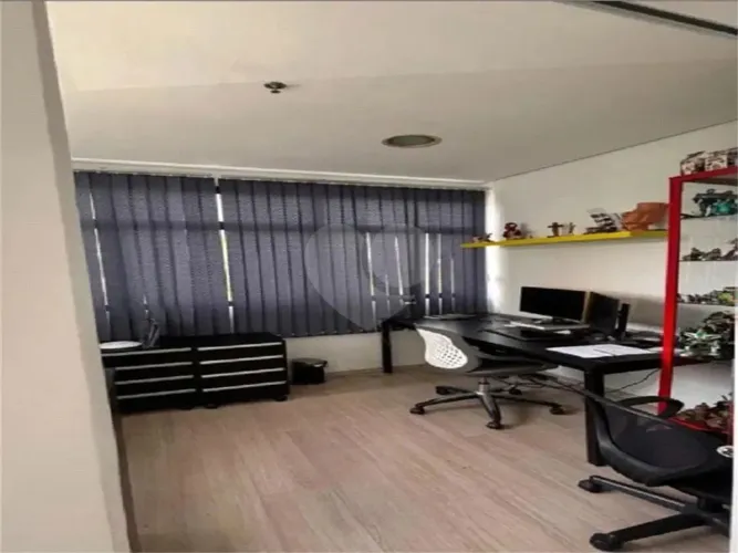 Salas com 1 quartos para locação em Perdizes - SP
